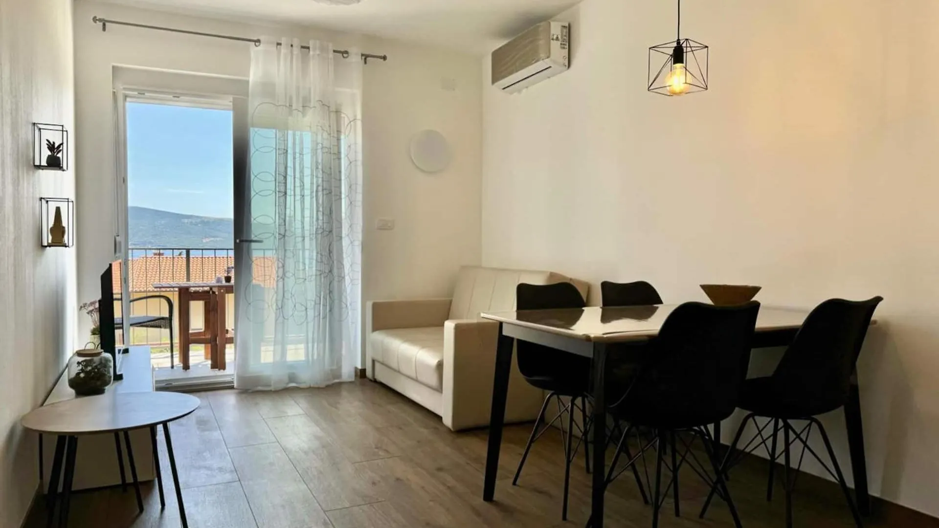 Apartments Goldie In The Center Of Krk Krk Town