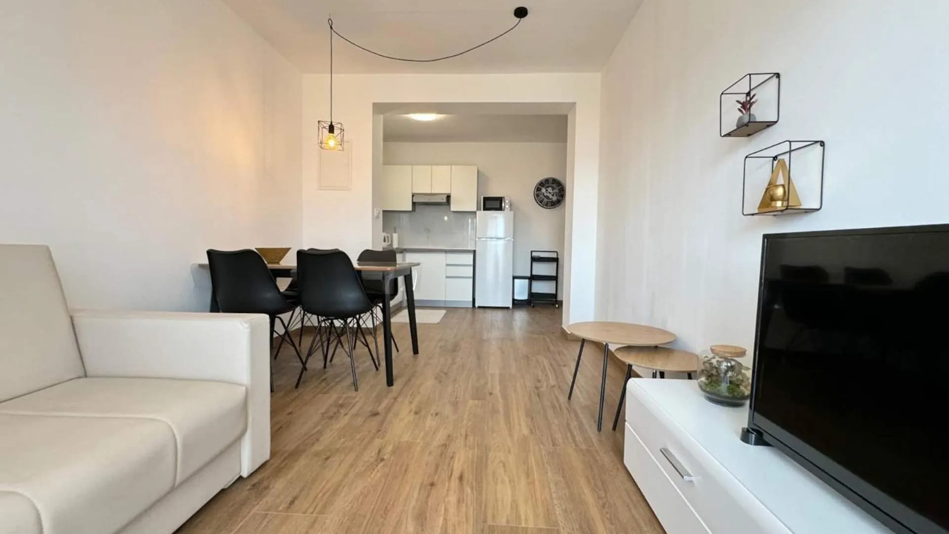 Gasthof Apartments Goldie In The Center Of Krk Krk Town